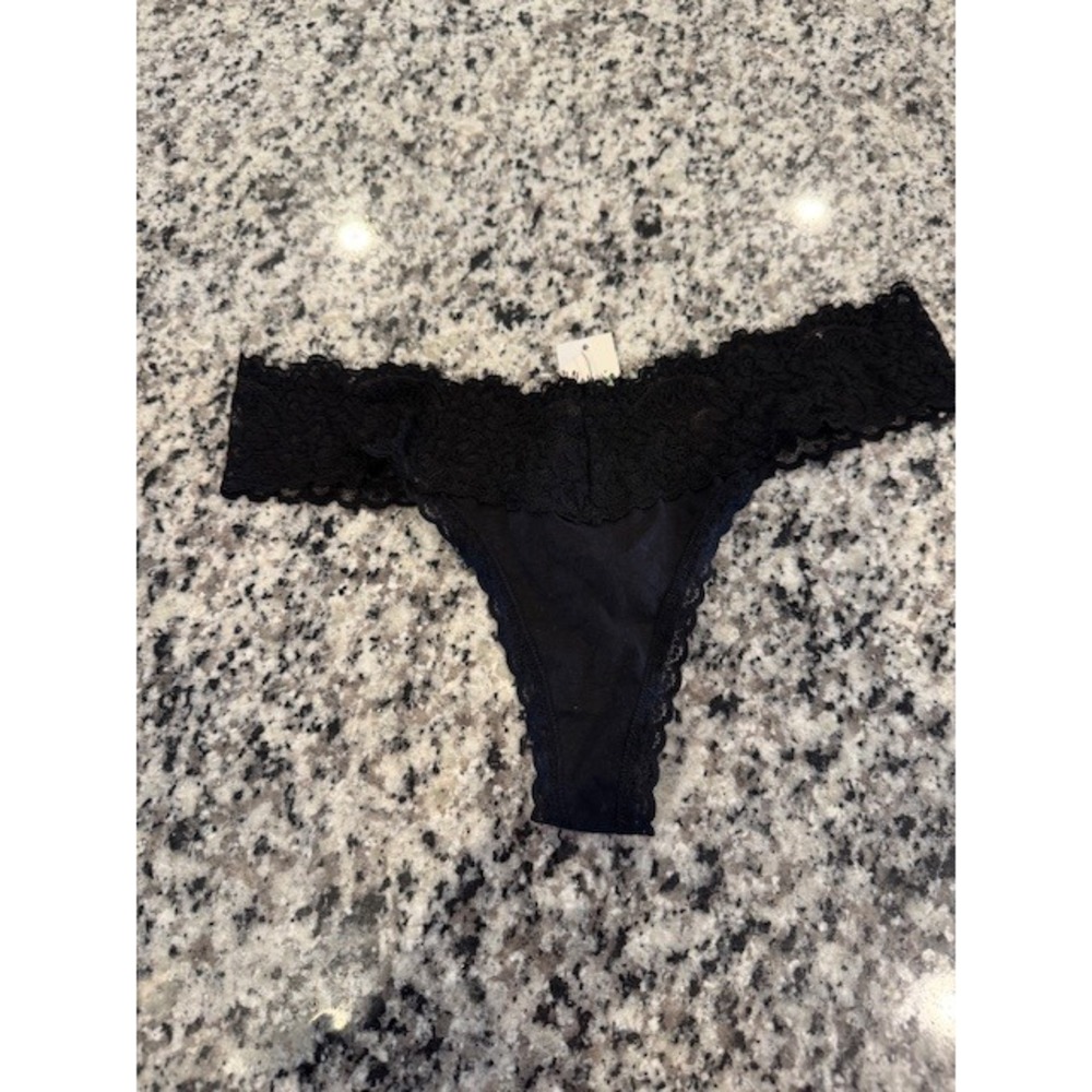 Black Lace Trim Thong Panty Comfort Everyday Sexy Lingerie Women's Size‎ M